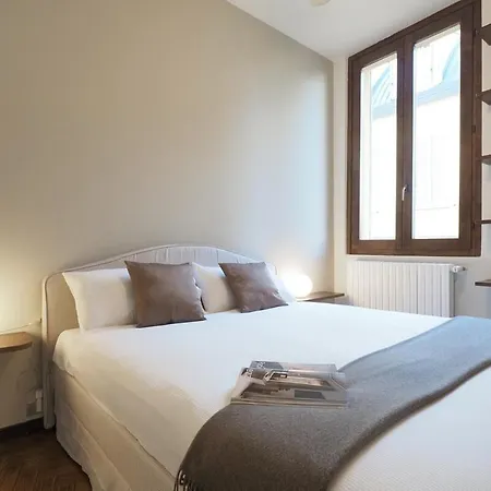 Apartment Attico Con Terrazzo Garibaldi - Moscova *