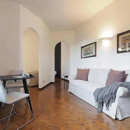 Attico Con Terrazzo Garibaldi - Moscova